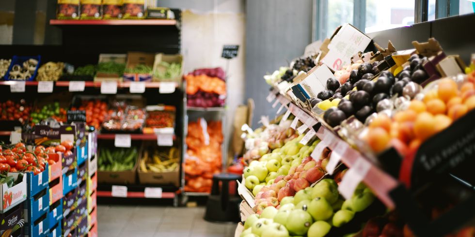 Frutta e verdura nel supermercato