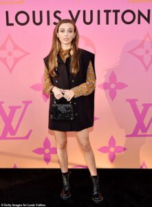 L'influencer Emma Chamberlain è l'ambassador di Luis Vuitton